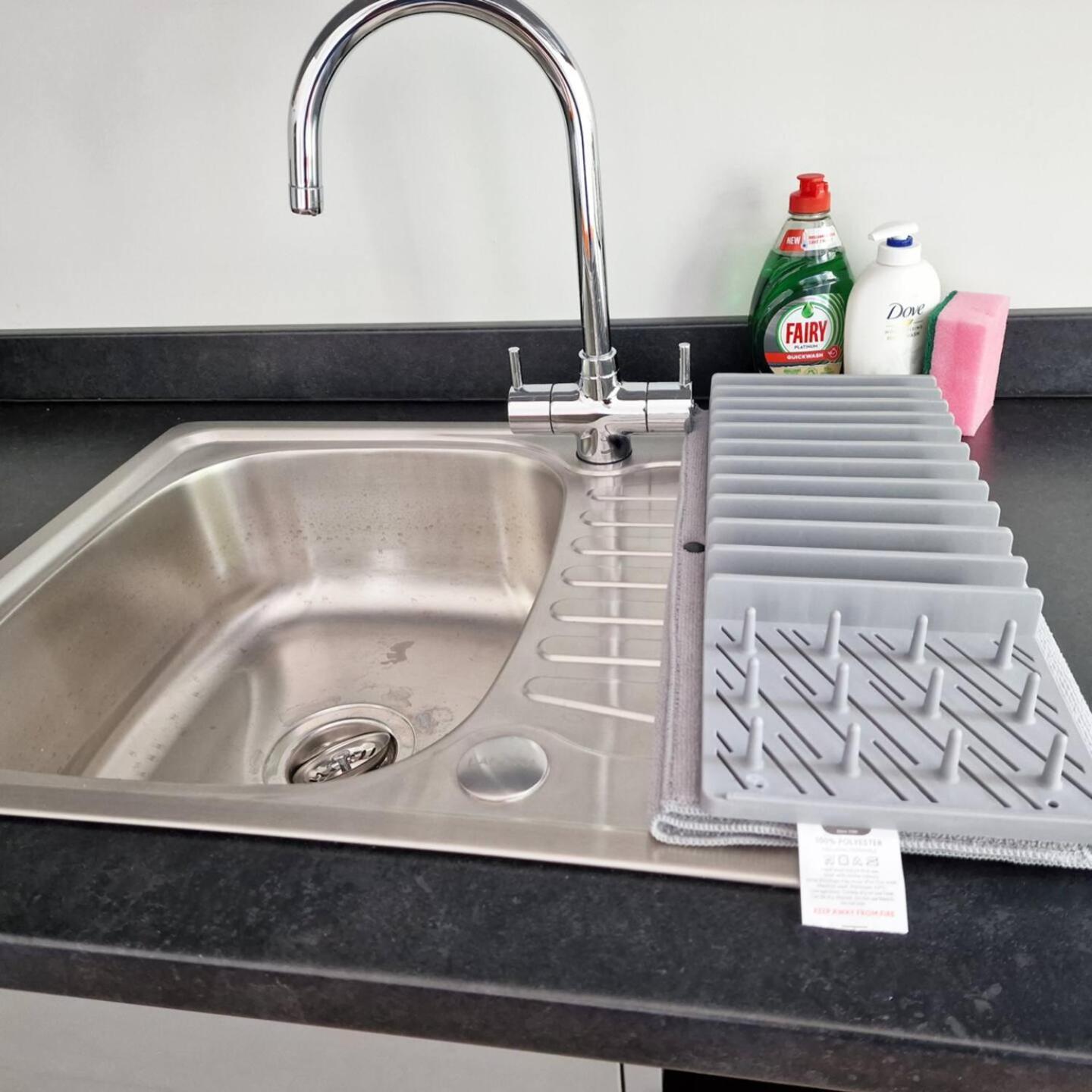 1St Floor Riverview Duplex Flat With Parking NWI Rom bilde